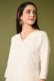 •	Plain kurti set.
•	V neck, 3/4 sleeves & single side pocket.
•	Single sided elastic and straight fit pants.
•	All day comfort rayon flex material.
•	The half white colour with cotton flex will give you a sophisticated vibe.
